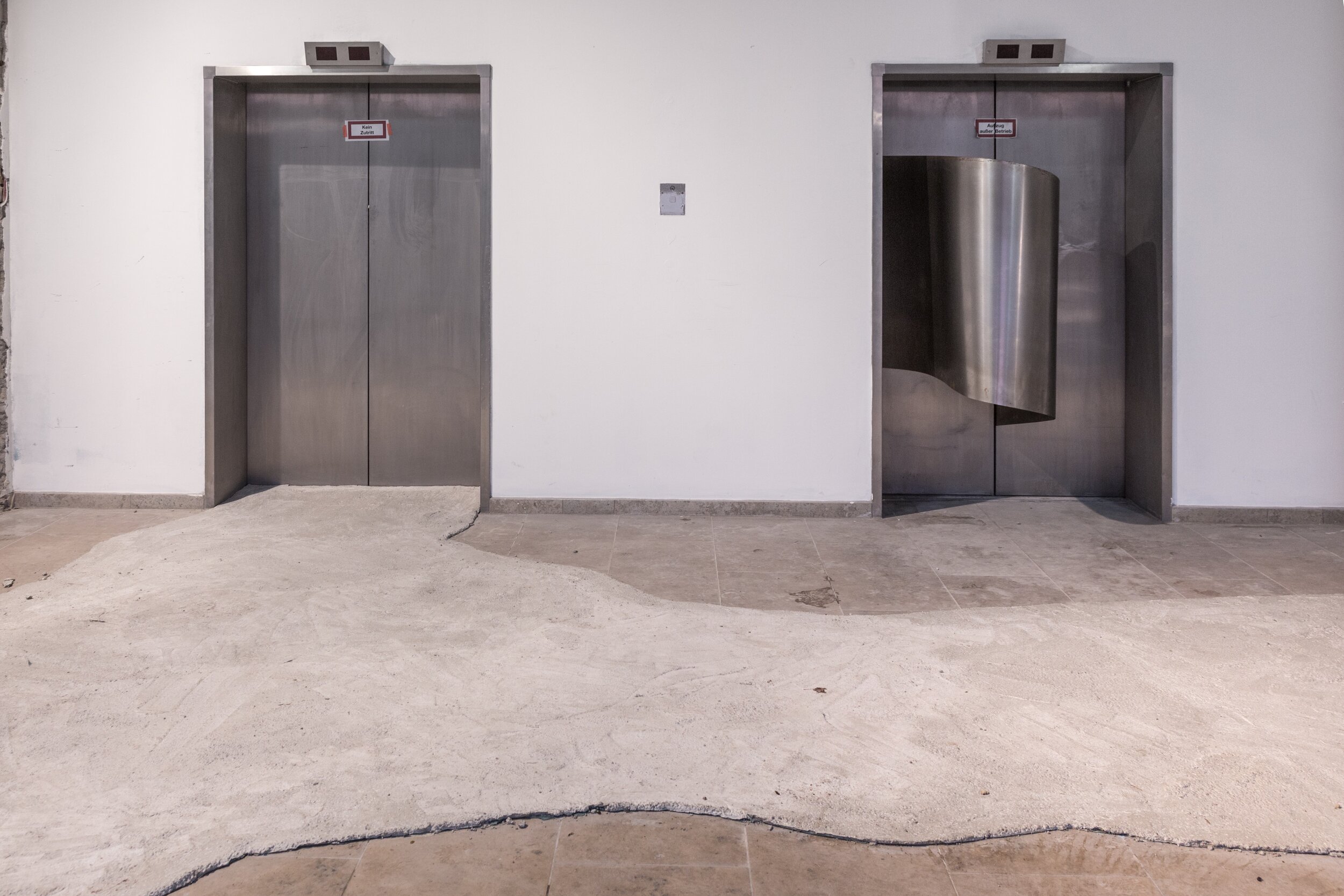 Mitten im Vakuum-8897.jpg