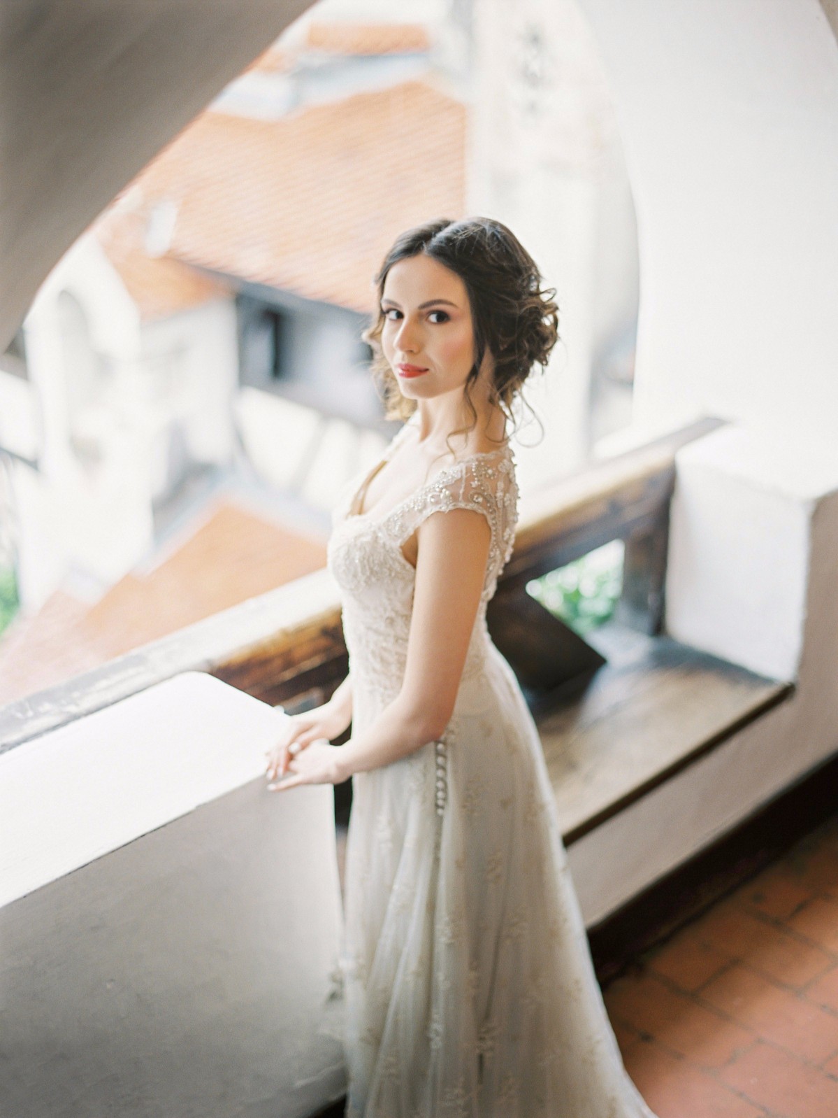 организатор-свадеб-заграницей-вена-австрия-high-emotion-weddings-вдохновение-спящая-красавица-замок-бран-трансилжания-румыния-елена-павлова-фото (30).jpg