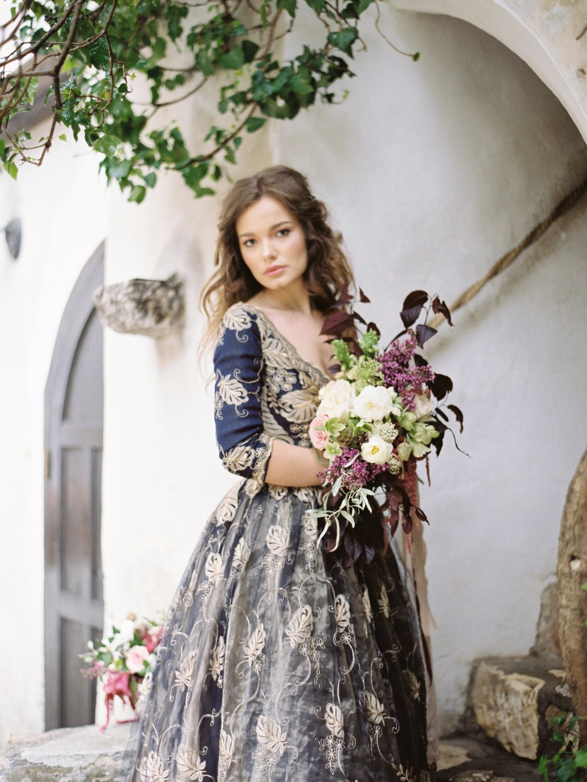 организатор-свадеб-заграницей-вена-австрия-high-emotion-weddings-вдохновение-спящая-красавица-замок-бран-трансилжания-румыния-елена-павлова-фото (33).jpg
