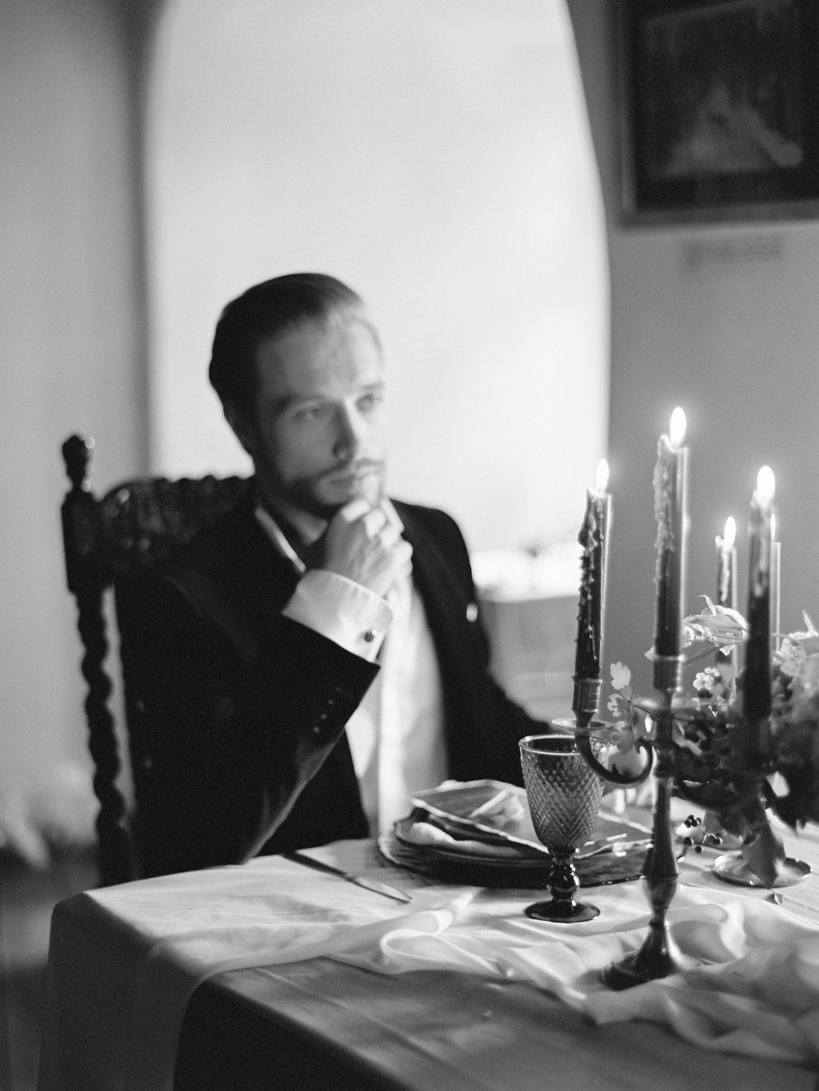 организатор-свадеб-заграницей-вена-австрия-high-emotion-weddings-вдохновение-спящая-красавица-замок-бран-трансилжания-румыния-елена-павлова-фото (37).jpg