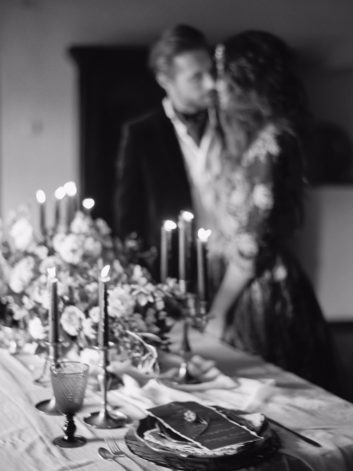 организатор-свадеб-заграницей-вена-австрия-high-emotion-weddings-вдохновение-спящая-красавица-замок-бран-трансилжания-румыния-елена-павлова-фото (41).jpg