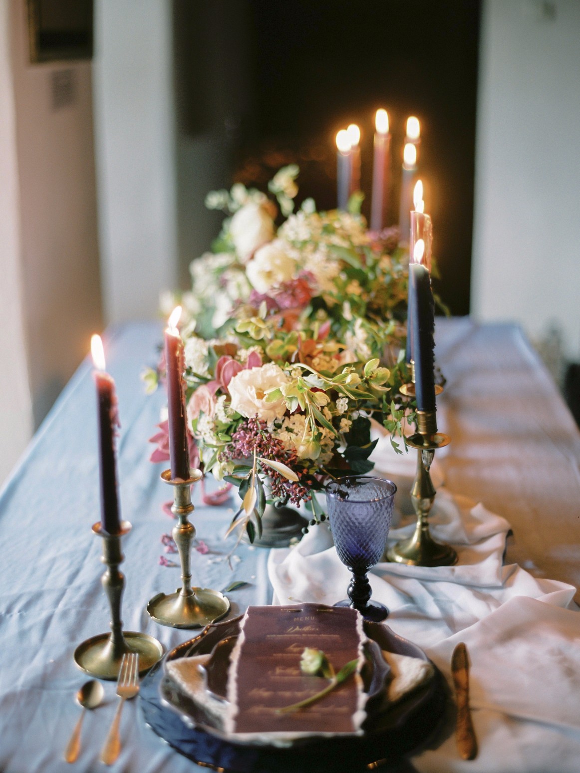 организатор-свадеб-заграницей-вена-австрия-high-emotion-weddings-вдохновение-спящая-красавица-замок-бран-трансилжания-румыния-елена-павлова-фото (45).jpg