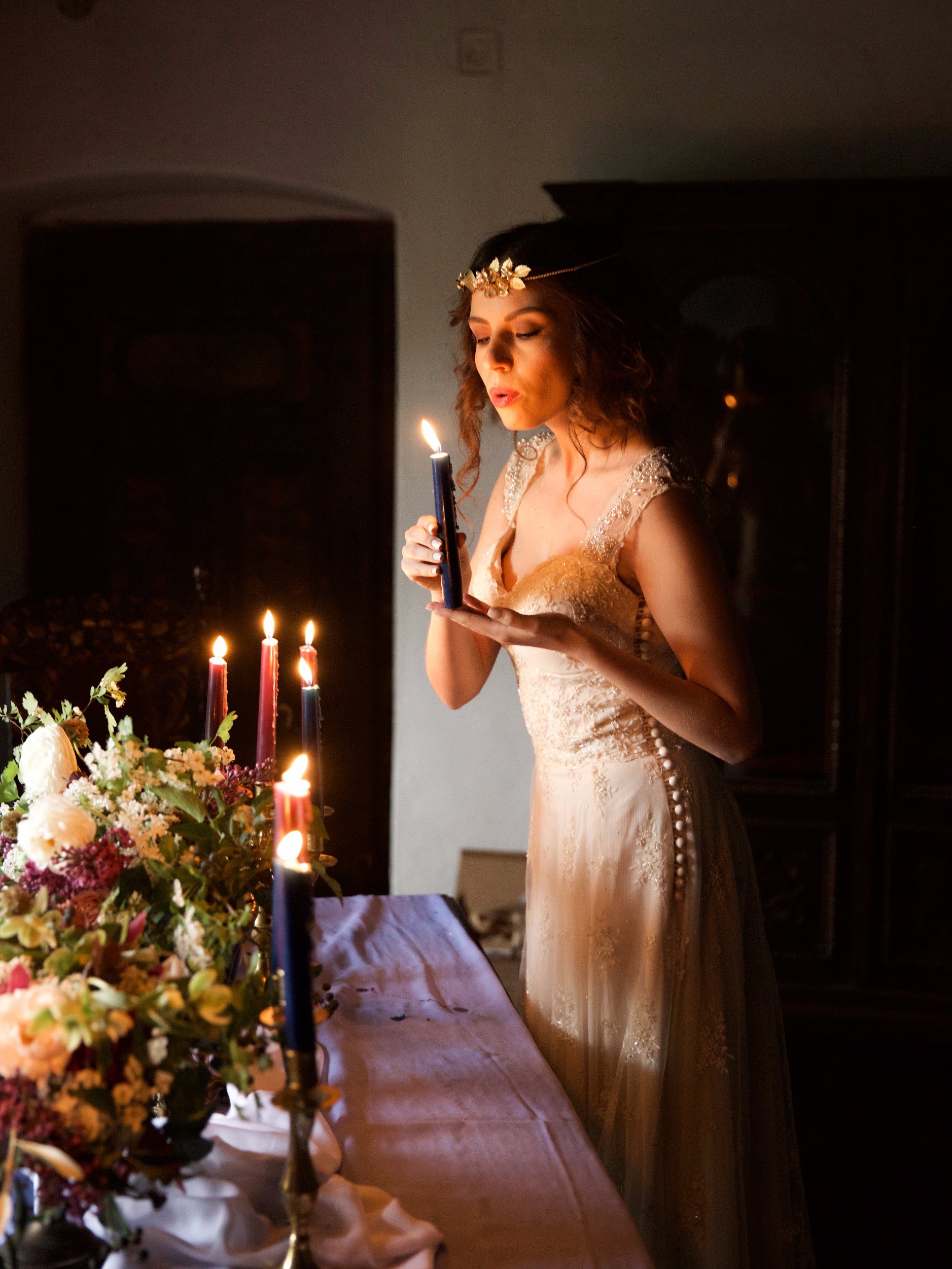 организатор-свадеб-заграницей-вена-австрия-high-emotion-weddings-вдохновение-спящая-красавица-замок-бран-трансилжания-румыния-елена-павлова-фото (69).jpg