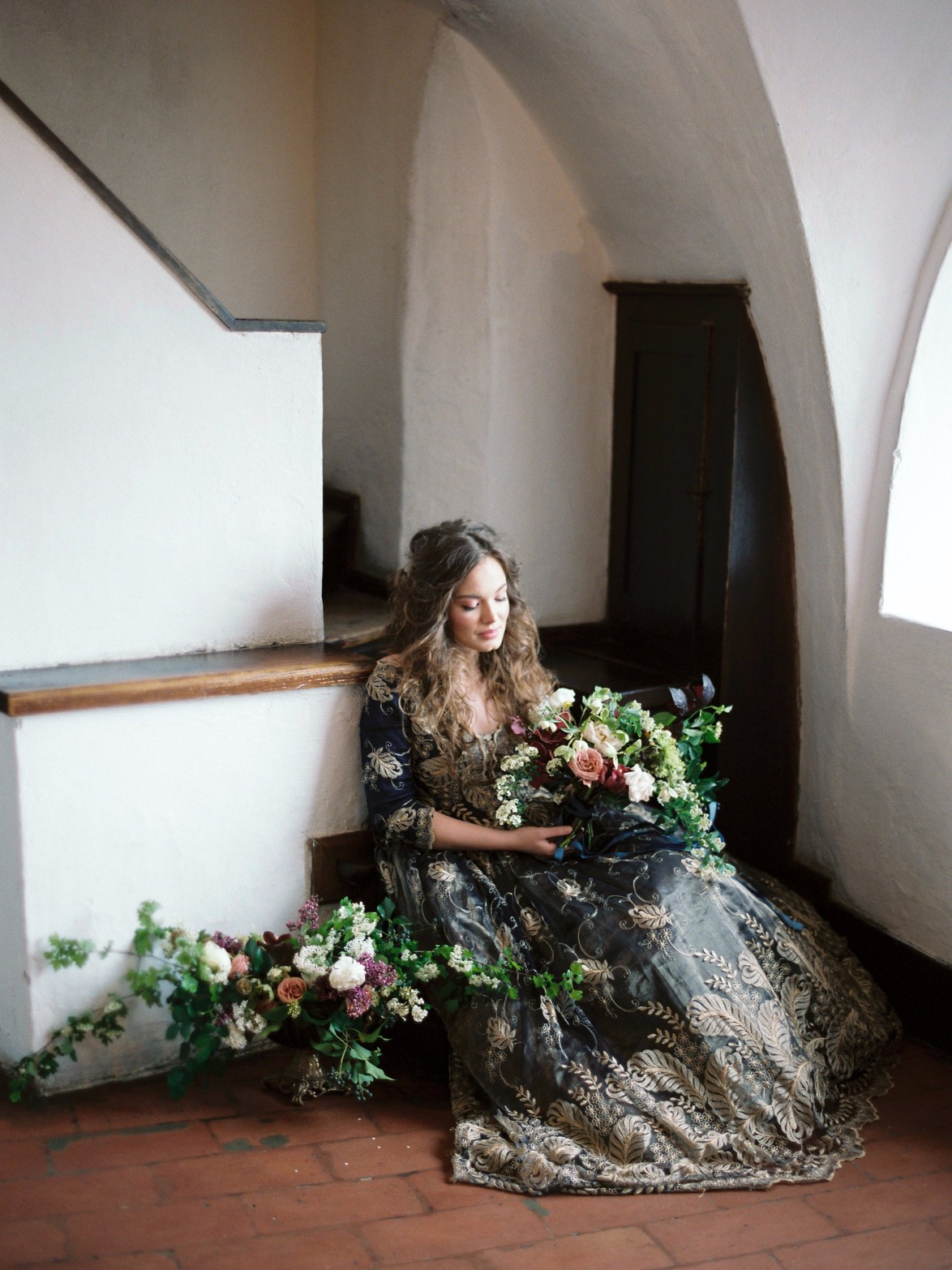 организатор-свадеб-заграницей-вена-австрия-high-emotion-weddings-вдохновение-спящая-красавица-замок-бран-трансилжания-румыния-елена-павлова-фото (72).jpg