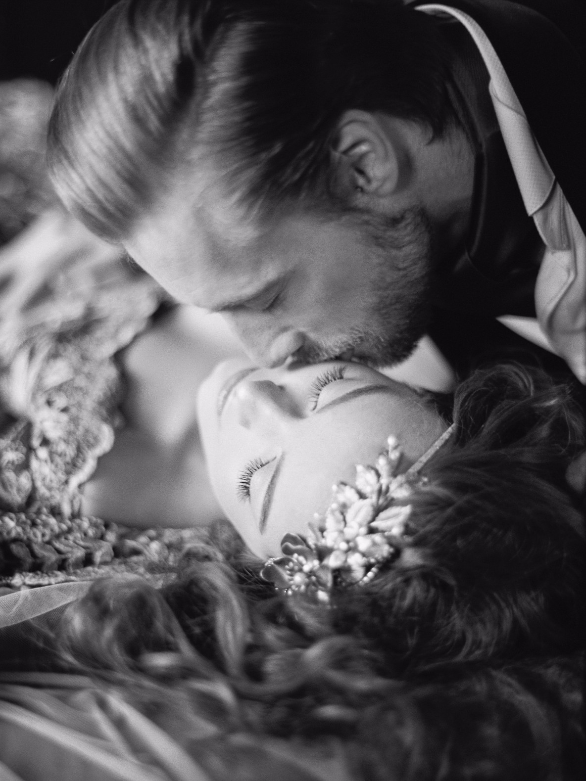 организатор-свадеб-заграницей-вена-австрия-high-emotion-weddings-вдохновение-спящая-красавица-замок-бран-трансилжания-румыния-елена-павлова-фото (83).jpg
