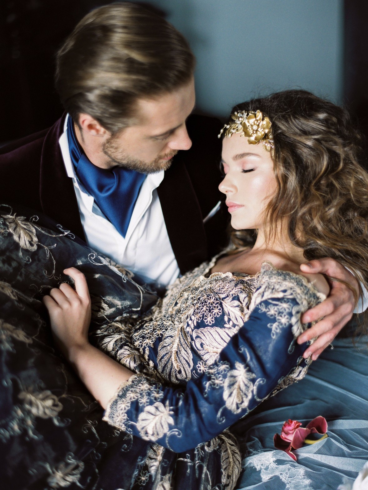 организатор-свадеб-заграницей-вена-австрия-high-emotion-weddings-вдохновение-спящая-красавица-замок-бран-трансилжания-румыния-елена-павлова-фото (87).jpg