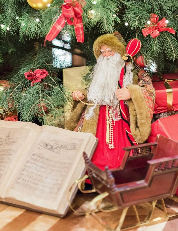 american-christmas-destination-wedding-abroad-luxury-hotel-imperial-wedding-planner-vienna-austria (36).jpg