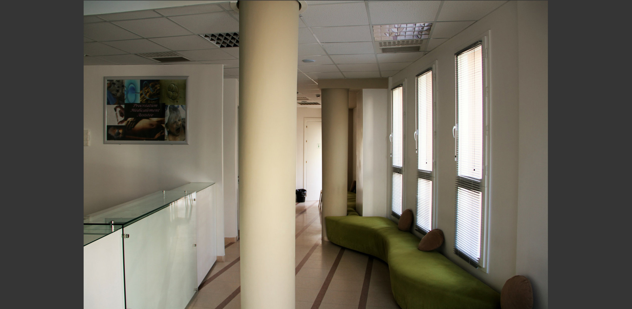 intérieur Clinique fécondation in-vitro Tiziri Alger. Atelier Messaoudi architecture aménagement et design. Bureau d'étude Algérie.