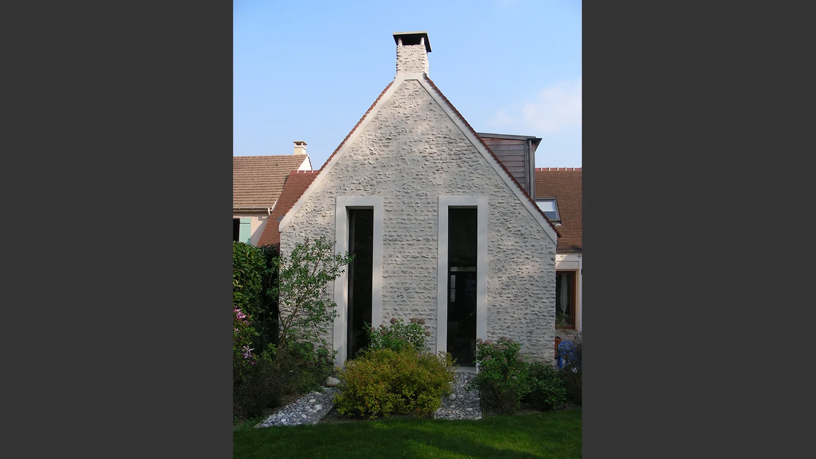 Extension d'une maison à Méré (Yvelines) France. Atelier Messaoudi architecture aménagement et design. Bureau d'étude Algérie.