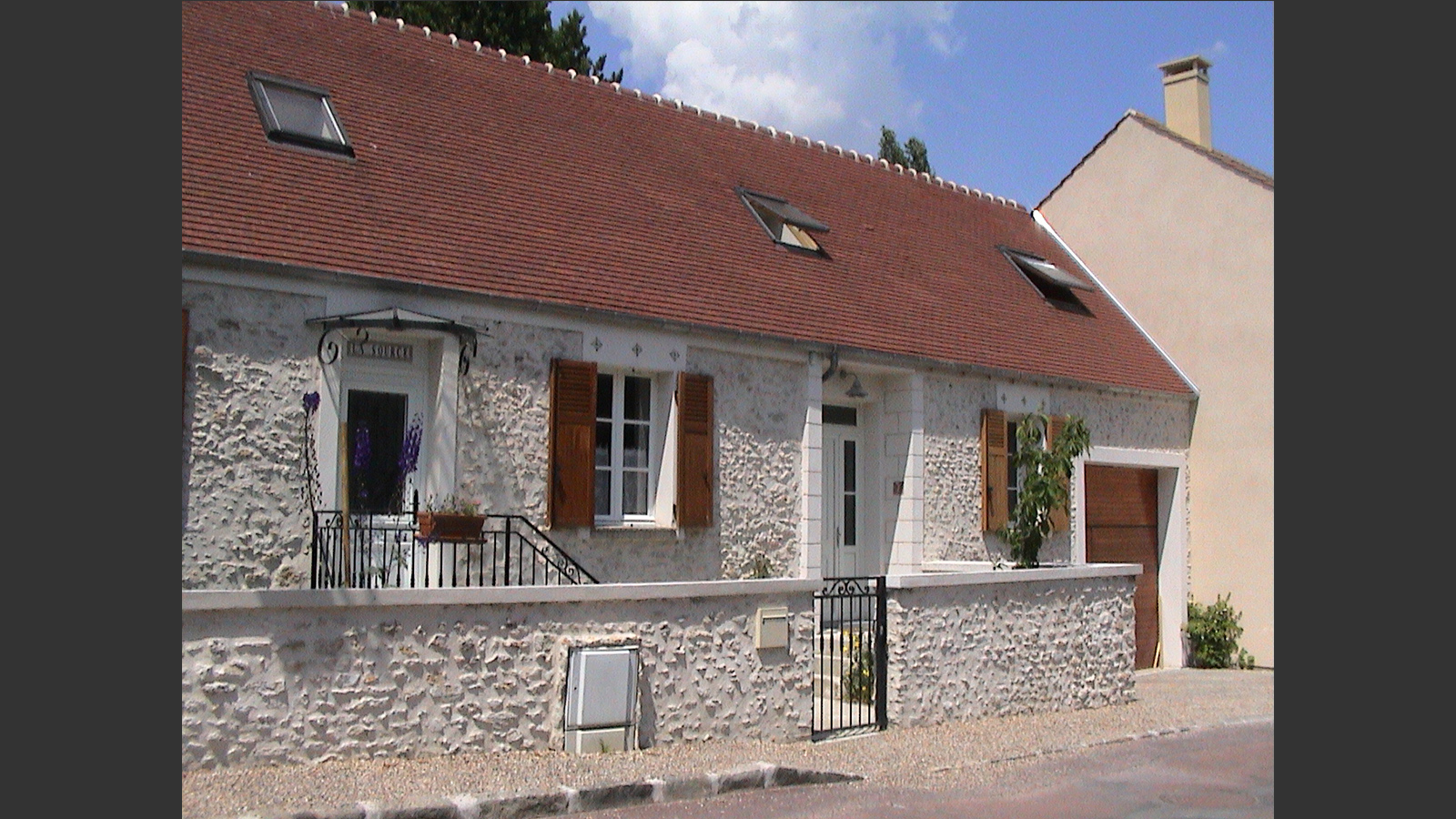 Extension d'une maison à Méré (Yvelines) France. Atelier Messaoudi architecture aménagement et design. Bureau d'étude Algérie.