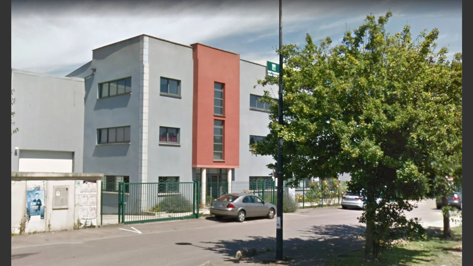 Bureaux et atelier Meziere sur Seine France. Atelier Messaoudi architecture aménagement et design. Bureau d'étude Algérie.