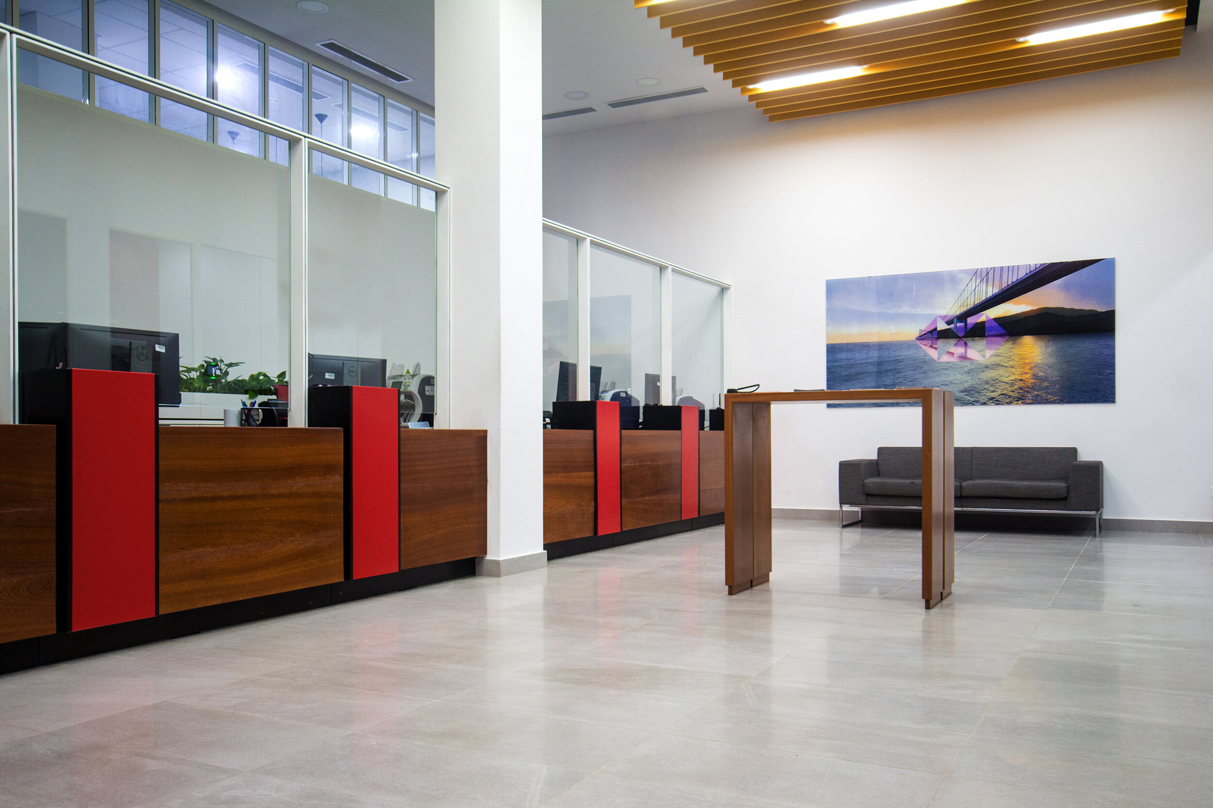 HSBC NEW HEADQUARTERS AND BRANCH IN ALGIERSClient : HSBC Algeria / ArcadisArchitecture Firm : Atelier Messaoudi Architects / TP BennettTo host their new headquarters and branch in Algiers, HSBC chose the Oriental Business Park (OBP) in Bab-Ezzouar. …