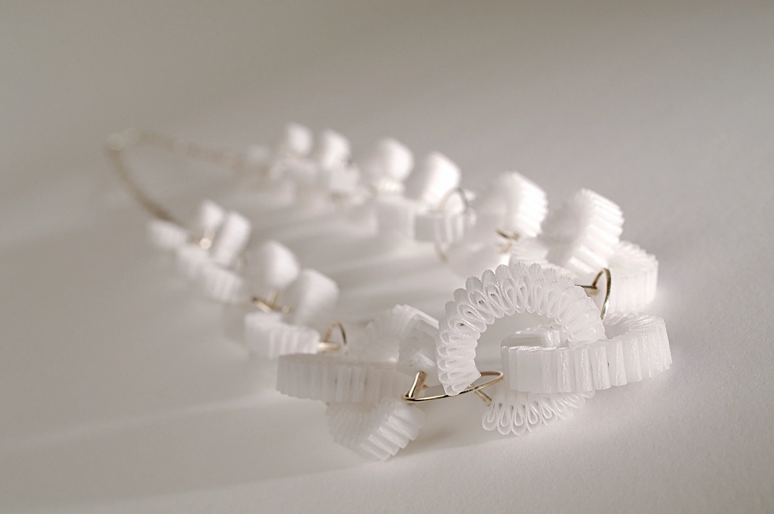 2004_neckpiece.3.jpg