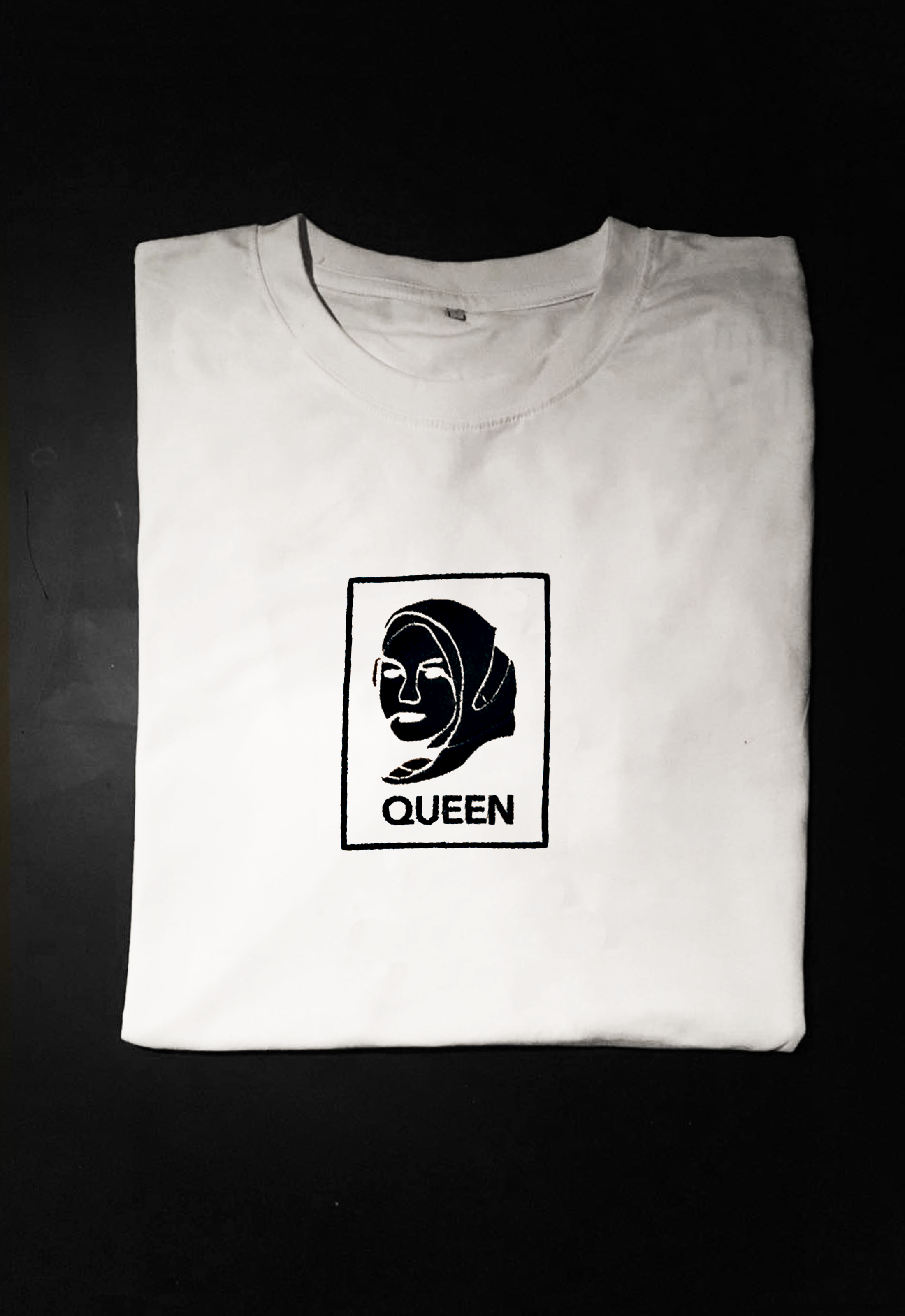 Queen 3.png