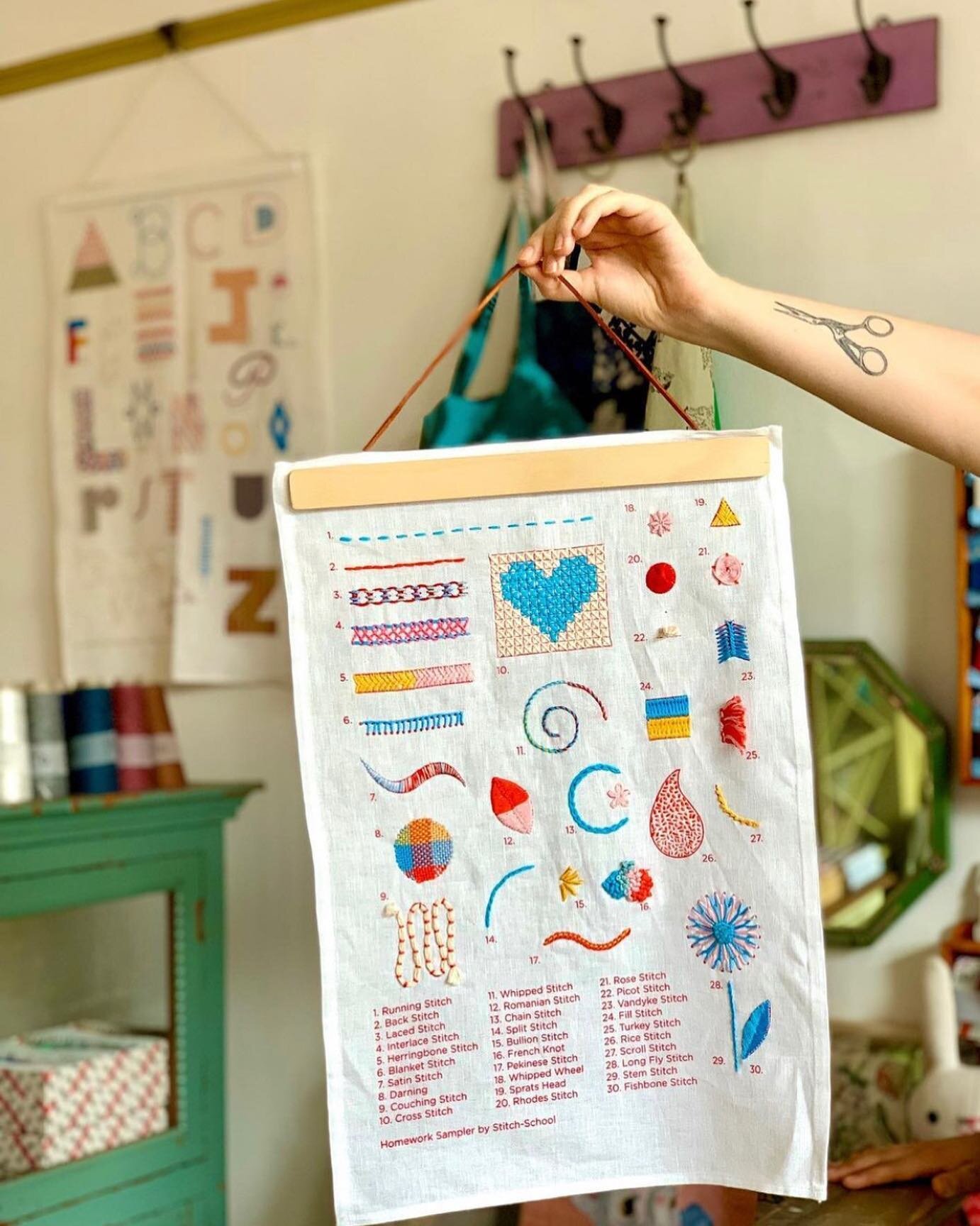 Never mind the embroidery - check out the tattoo! ✂️🥰 @looplondonloves #lovestitch