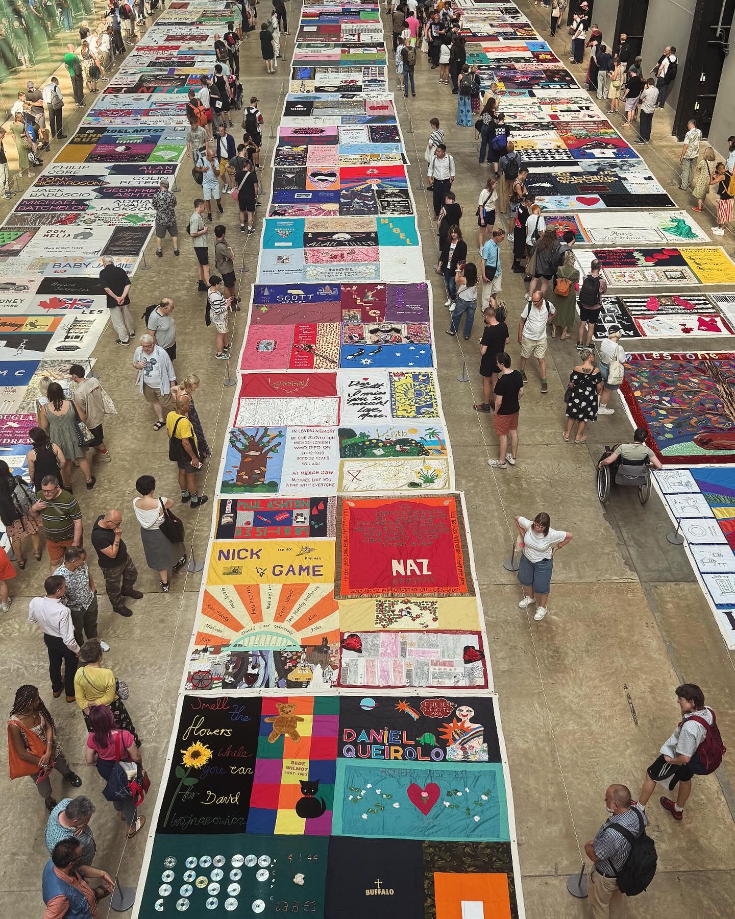 Tate Modern today - How the act of textiles can express love, loss, remembrance, expression and communication through cloth - today @tate @aidsquiltuk #textilenarrative #stitch #quilts #remembrance