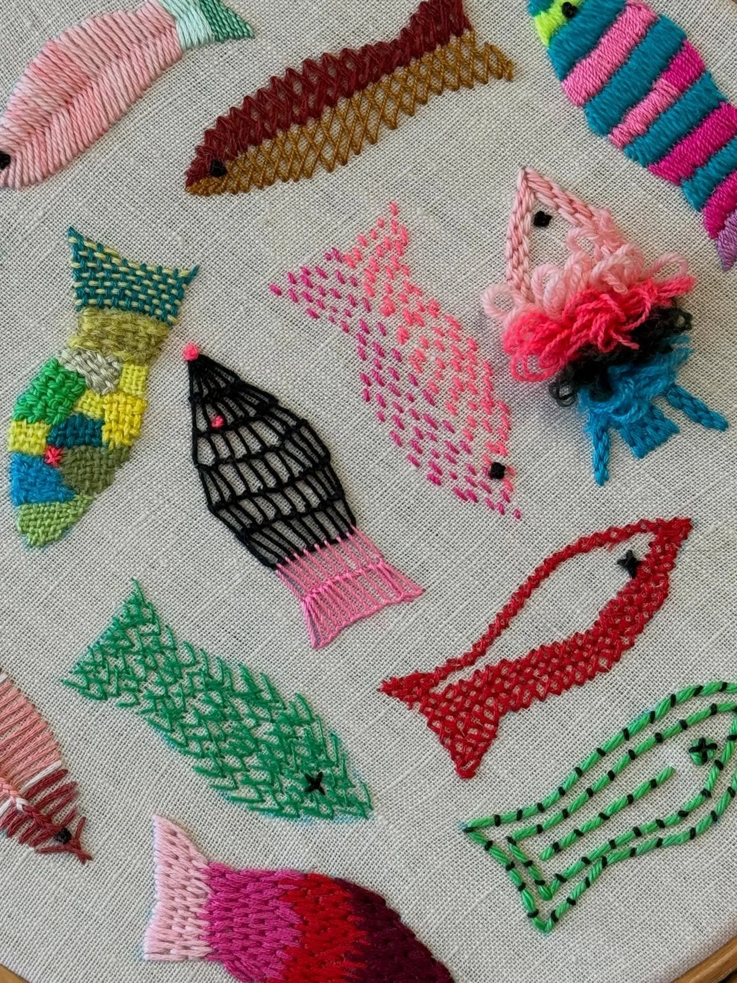 12 Little Fishes &amp; 12 Stitches Workshop with Melanie 
22nd Feb 3pm - 5.30pm 
&pound;35

Link in bio ⬆️ 
Central Brixton @3spaceorg #handembroidery #embroidery #stitch #needlework