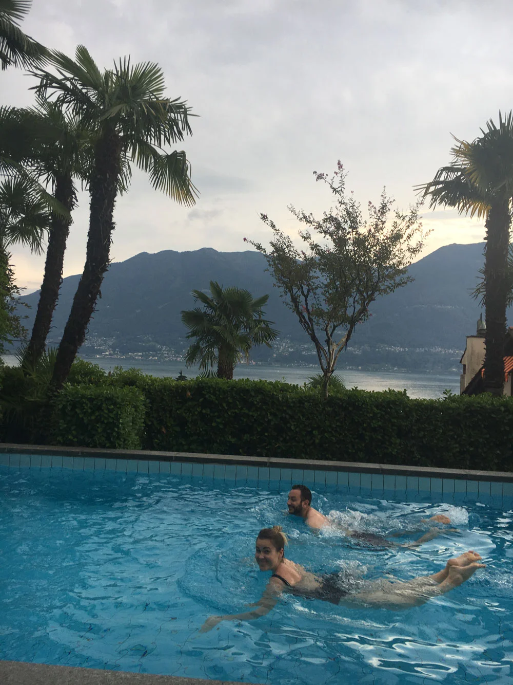 Locarno-pool2.jpg