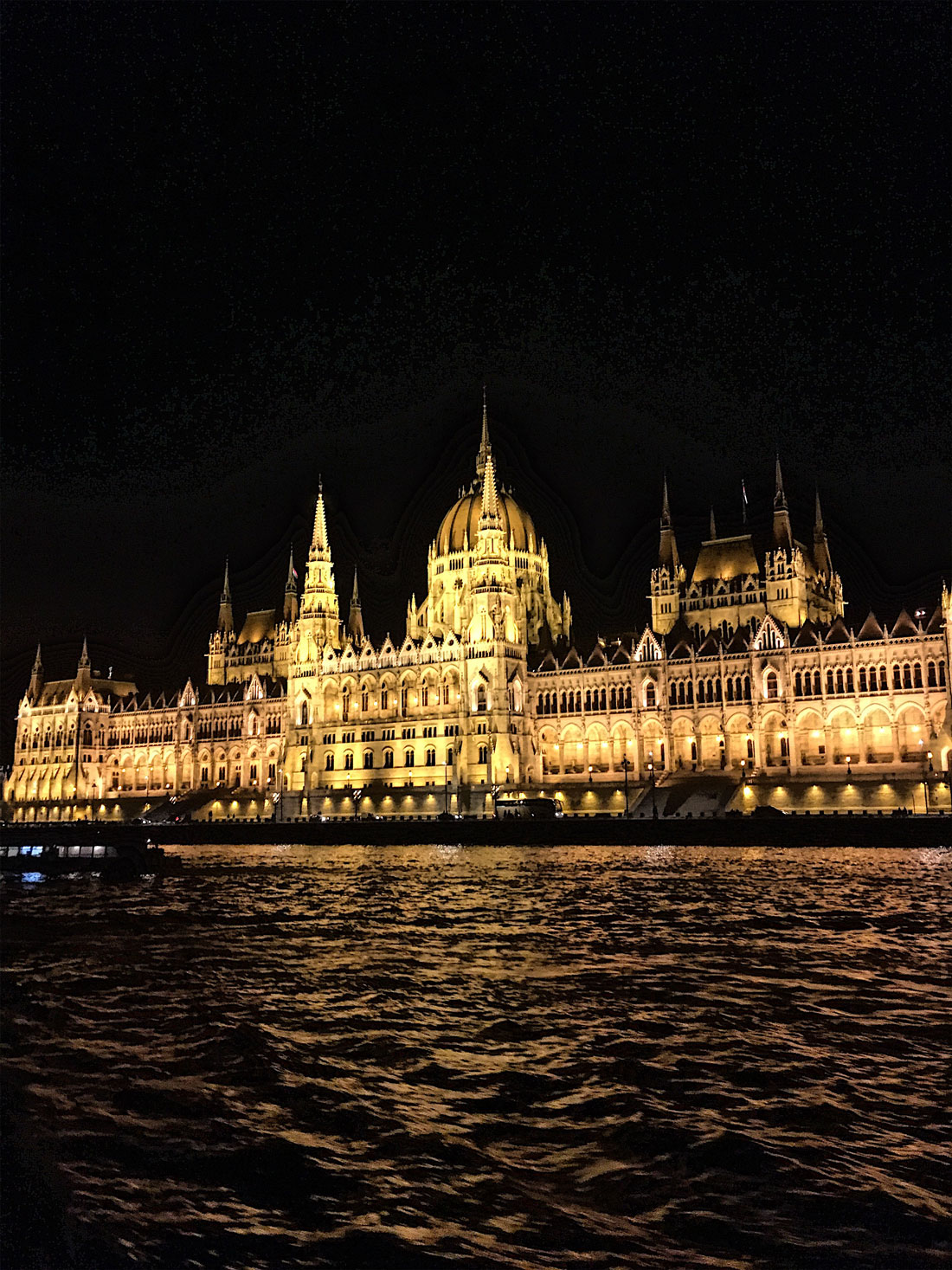budapest_parliament1.jpg
