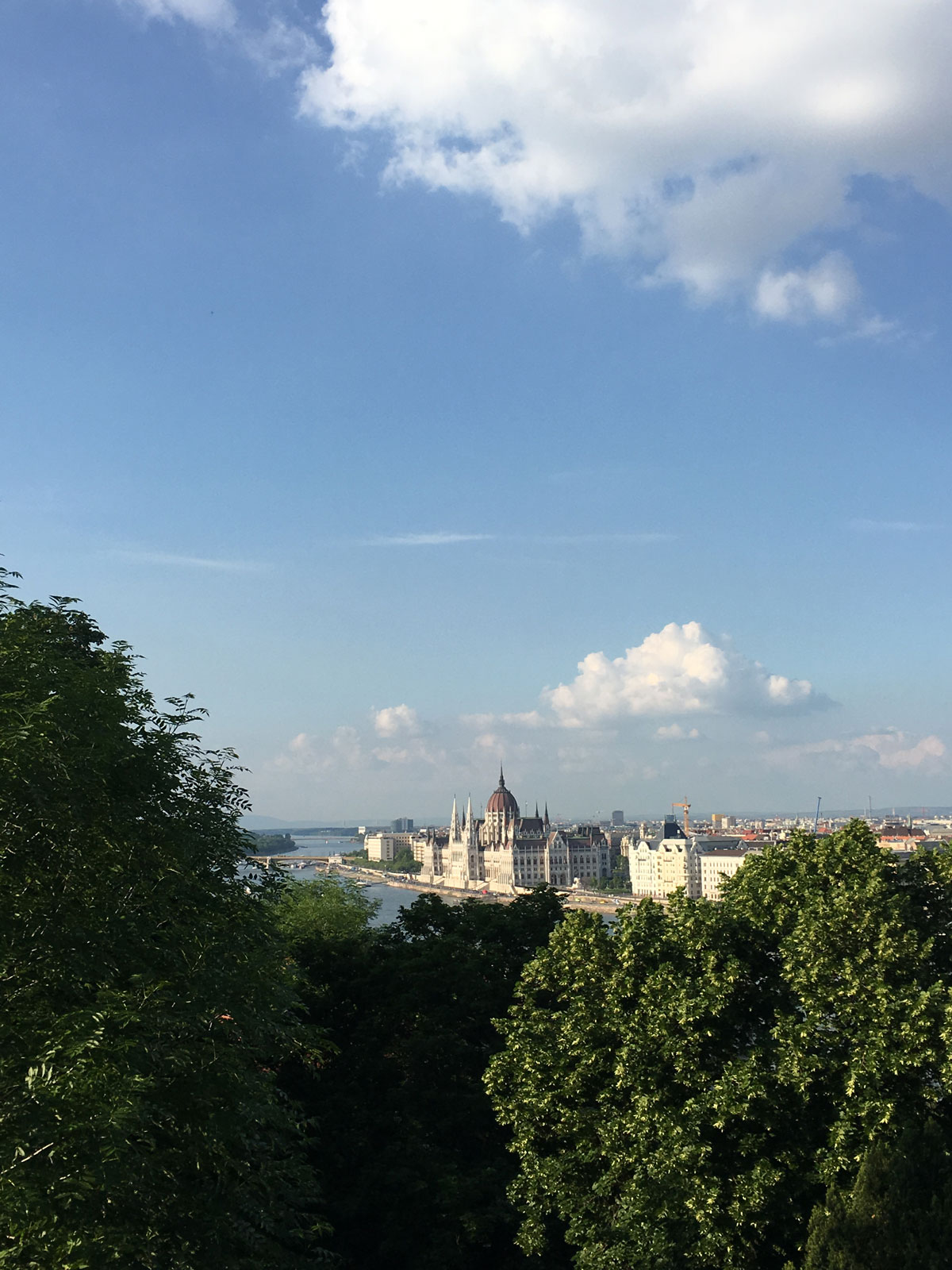 budapest_parliament5.jpg