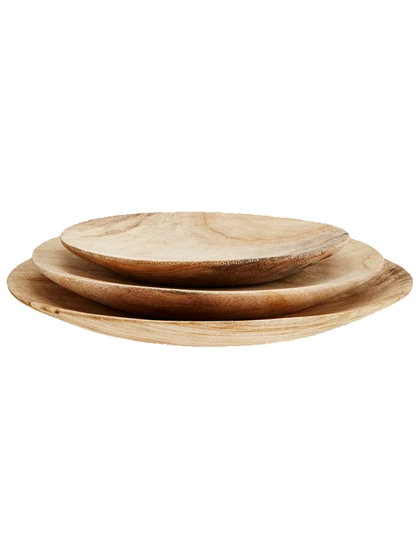 madam-stoltx-wooden-plates.jpg