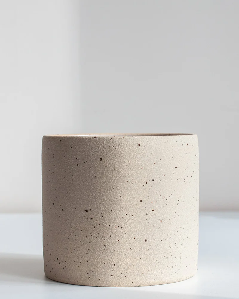 dor-and-tan-medium-planter-speckled-the-wilderpeople.jpg