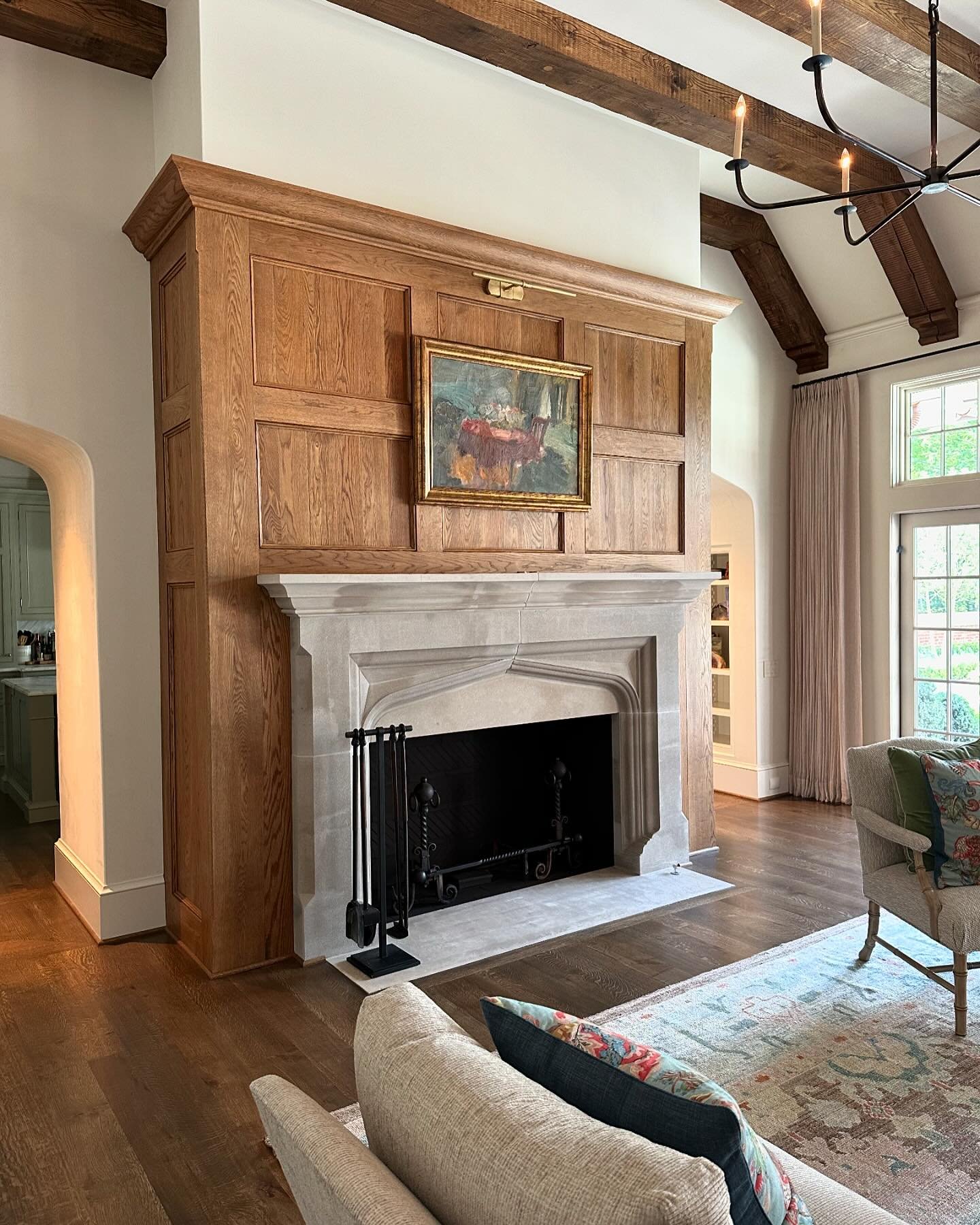Fun seeing a special home almost completely wrapped up.  The main fireplace in the family room, white oak paneled with carved limestone surround shown here. 
.
.
Architecture: @carlislemoorearchitects 
Interiors: @lynnallendesign 
Construction: @tcc_
