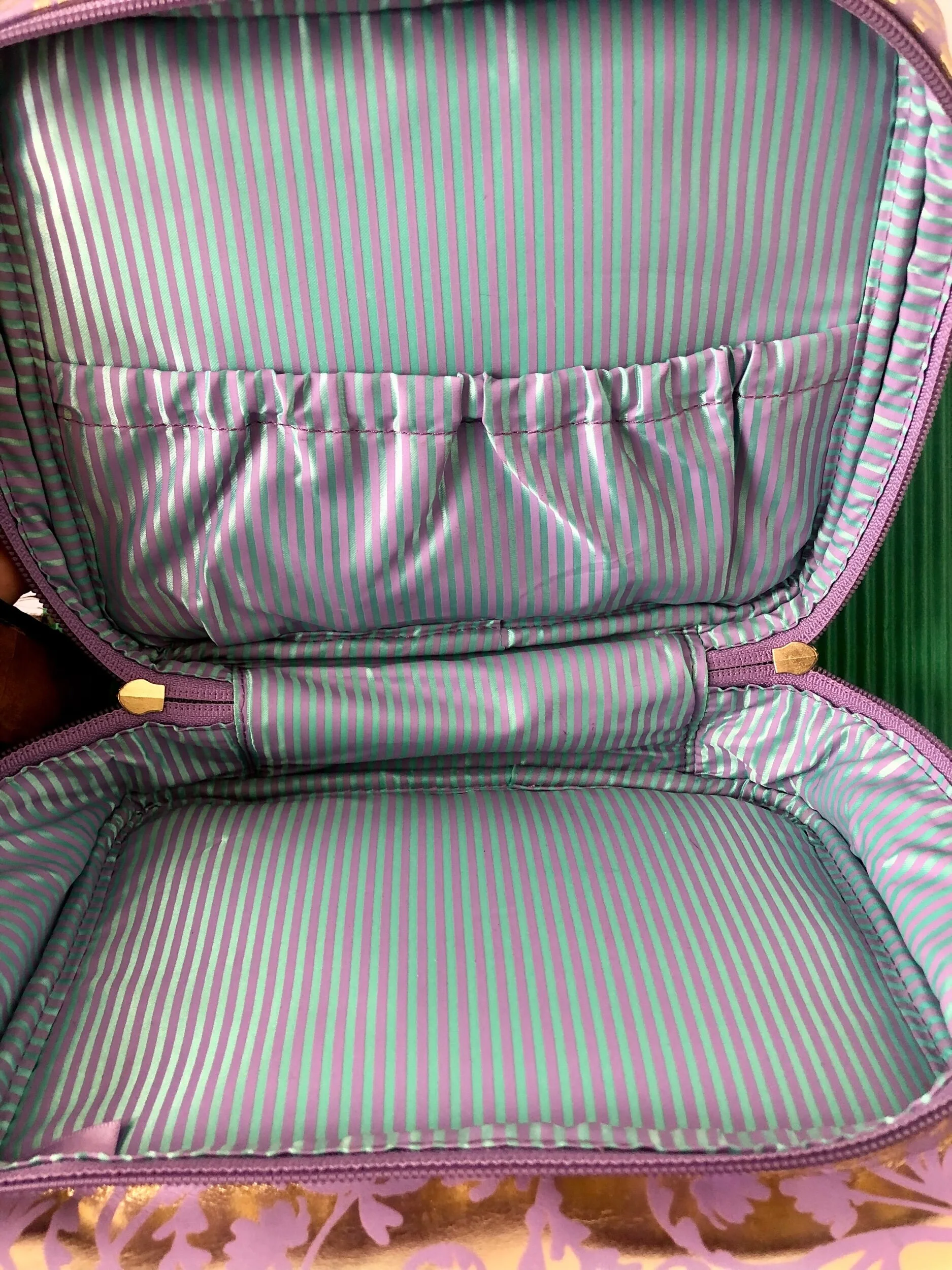 337A4677-D107-493E-8972-2AC3A0A63B4A