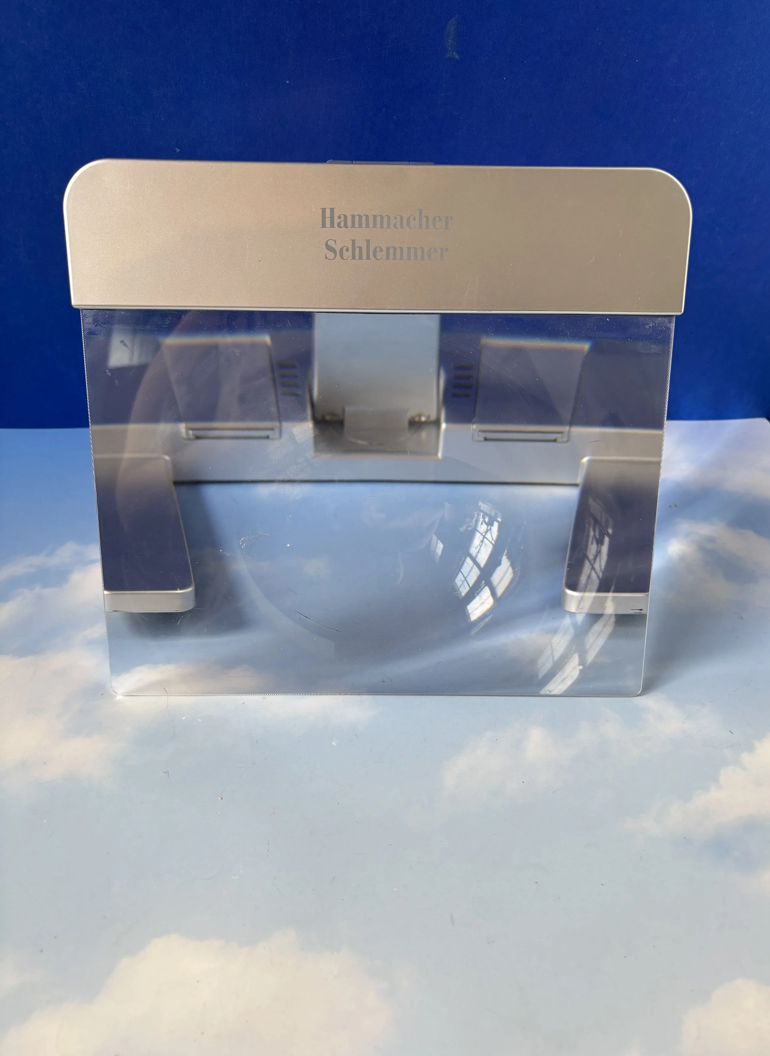 Full Page Magnifier with Light