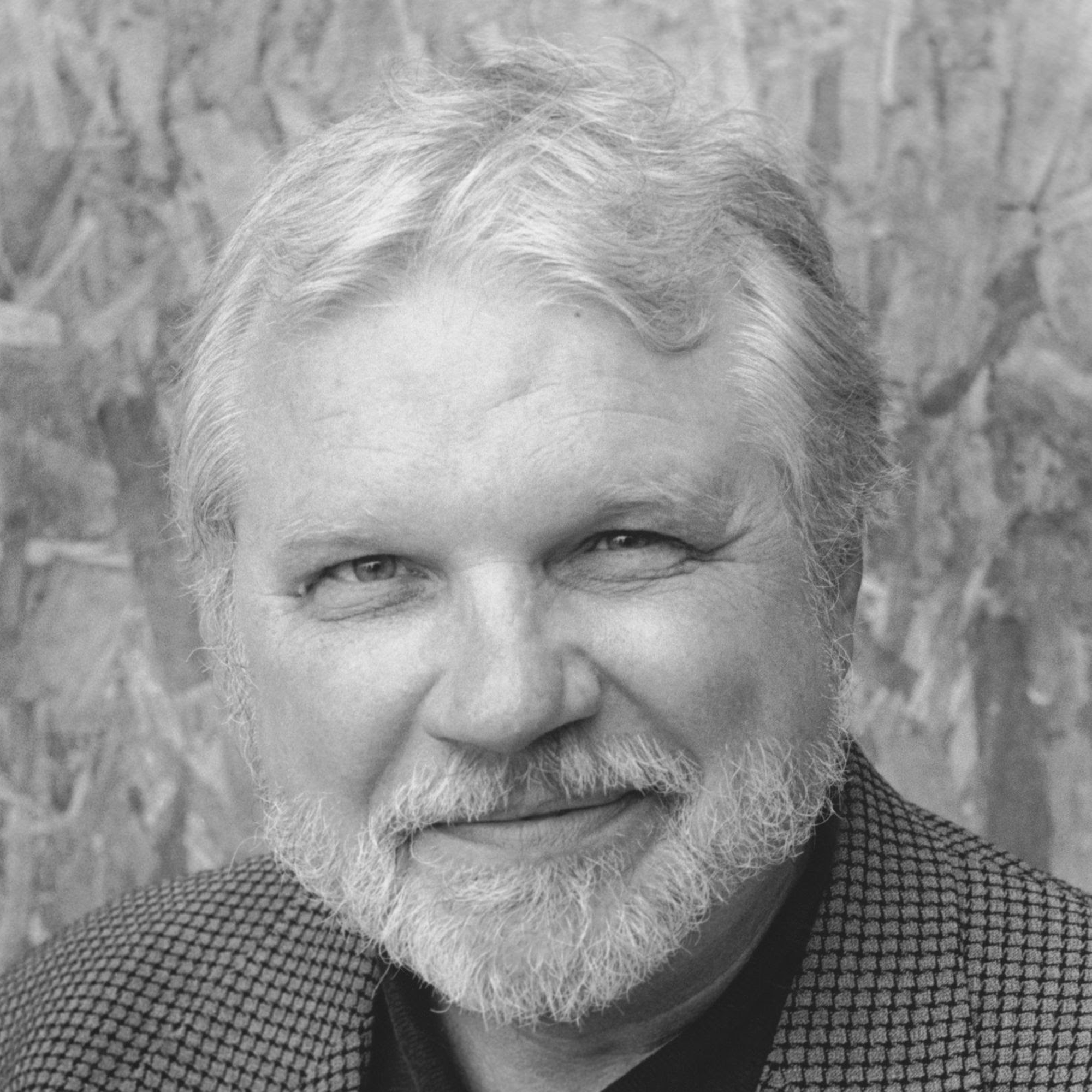 Douglas Messerli.png