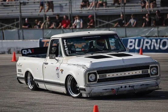 C10 hold a special place in our heart. Old classic cars and truck run in the family and it is a way of live that I need to get into deeper. 

@whiskey.d_c10 out here showing you can get it done.