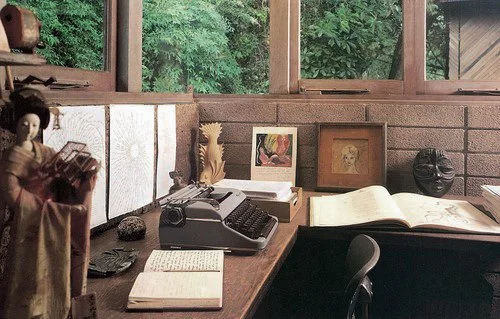 Anais nin's space is very meditative