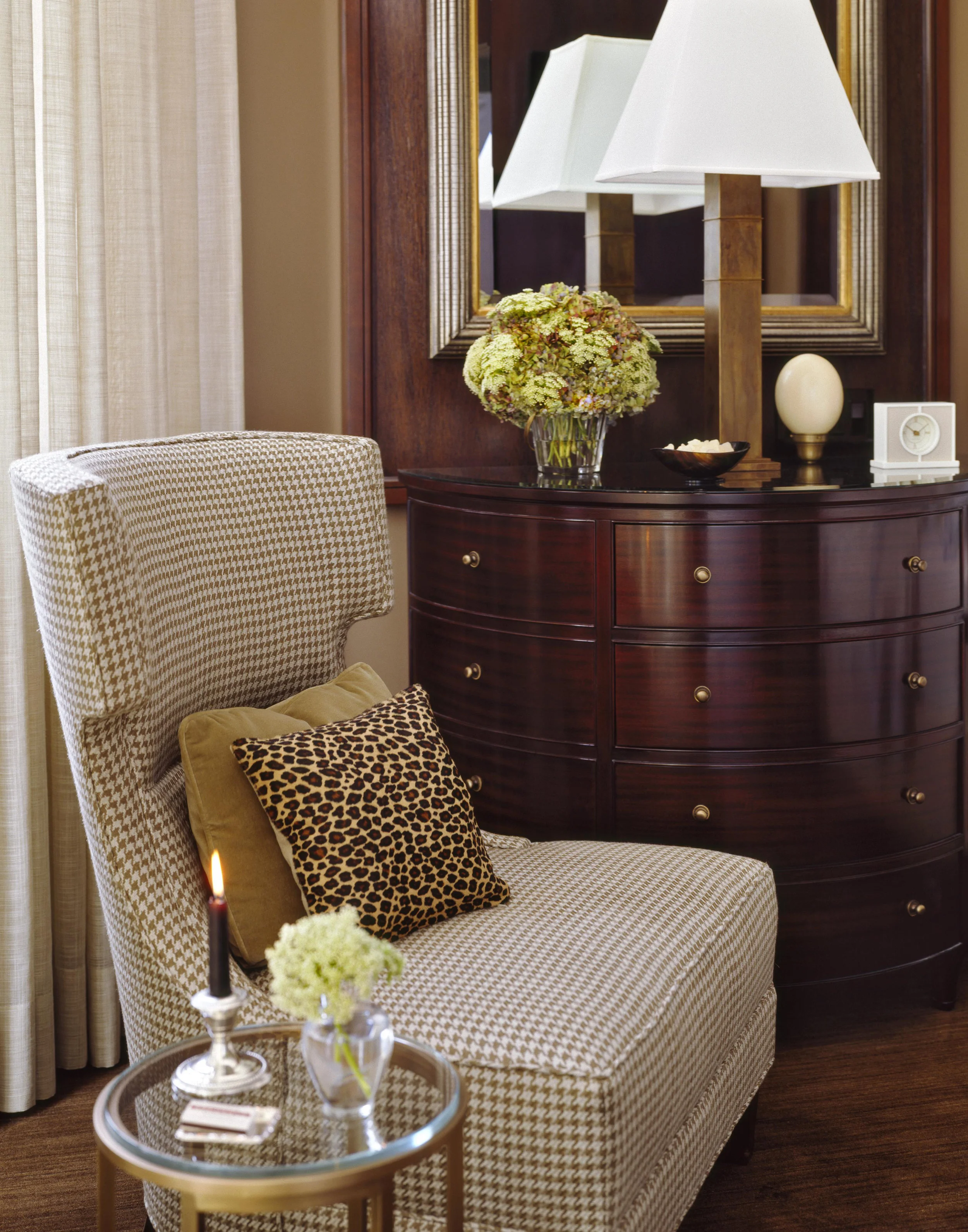 w chair.jpg