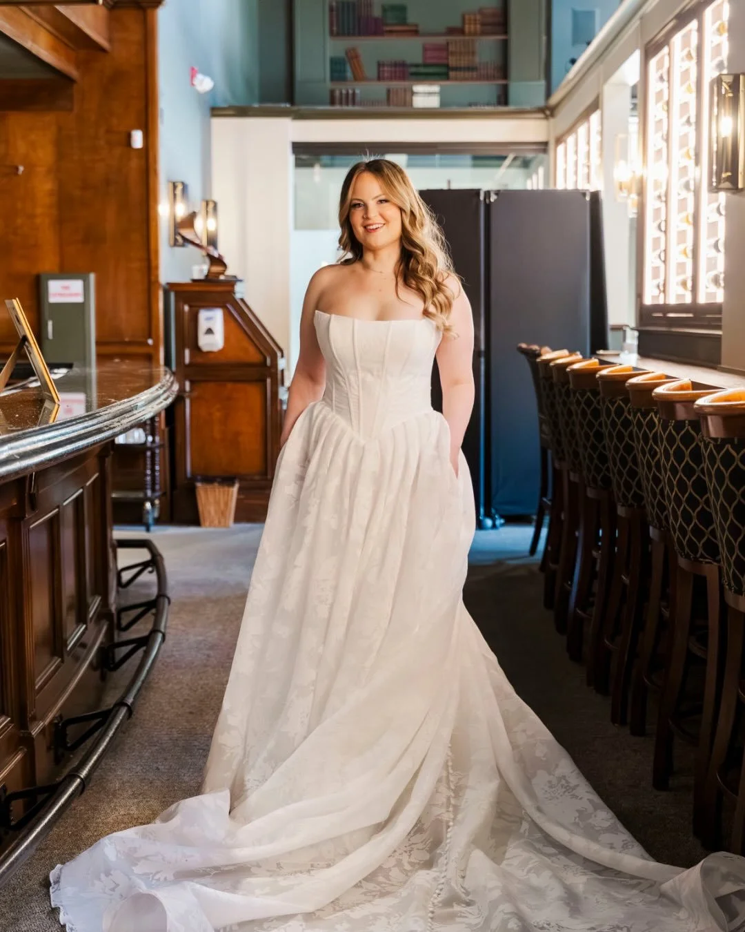 A moment for the dress&hellip; and the bride who made it unforgettable ✨🤍

Seeing your gown come to life on your wedding day is our favorite part of the story. From your yes moment, to walking down the aisle, it&rsquo;s the ultimate bridal experienc