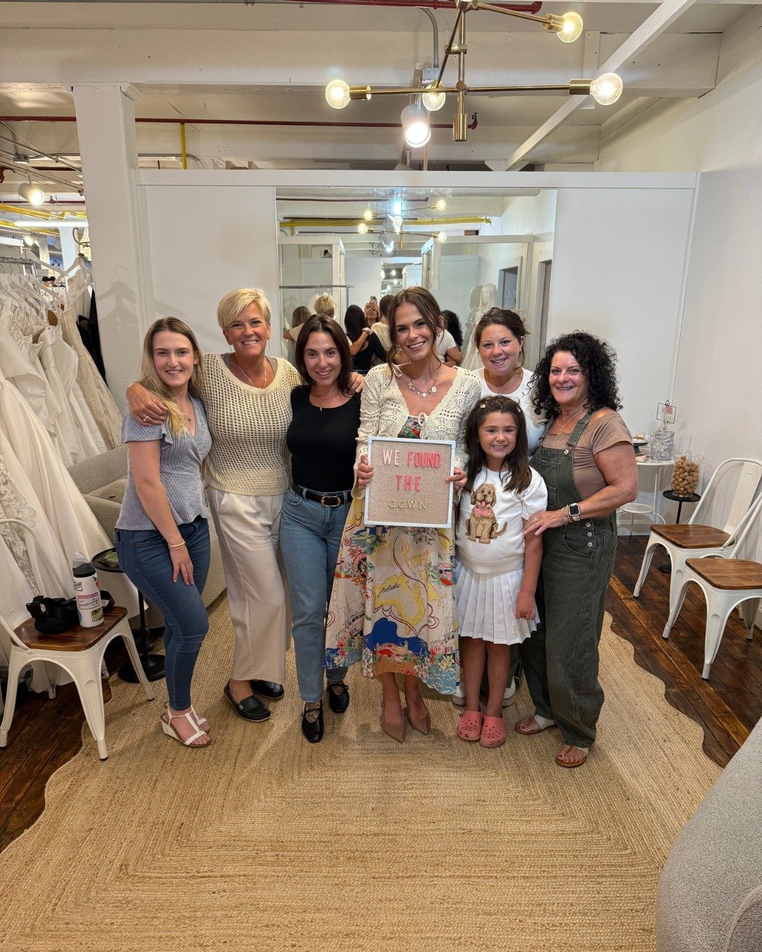 What&rsquo;s better than this?! 💞 

Saying yes with the girls who&rsquo;ve been there through every chapter, the late-night talks, the big life moments, and everything in between.

And now they&rsquo;re all in the same room to watch you say &ldquo;y