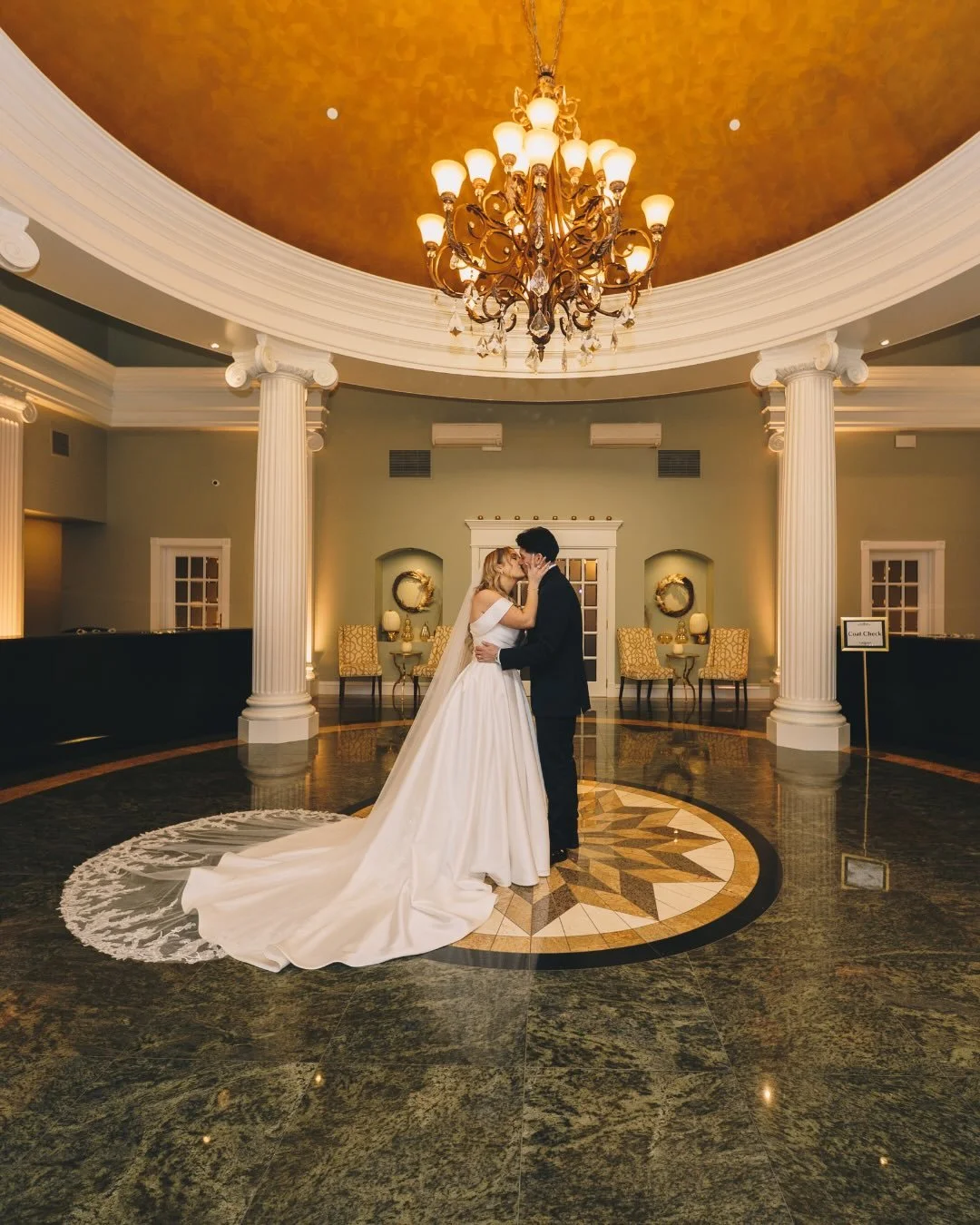 One of our favorite bridal pairings: regal gowns with cathedral veils!

Swipe to see how @emilyjborja brings her bridal moment to life in Maureen by @maggiesotterodesigns.

No matter your bridal vibe or venue, we have a gown that tells your love stor