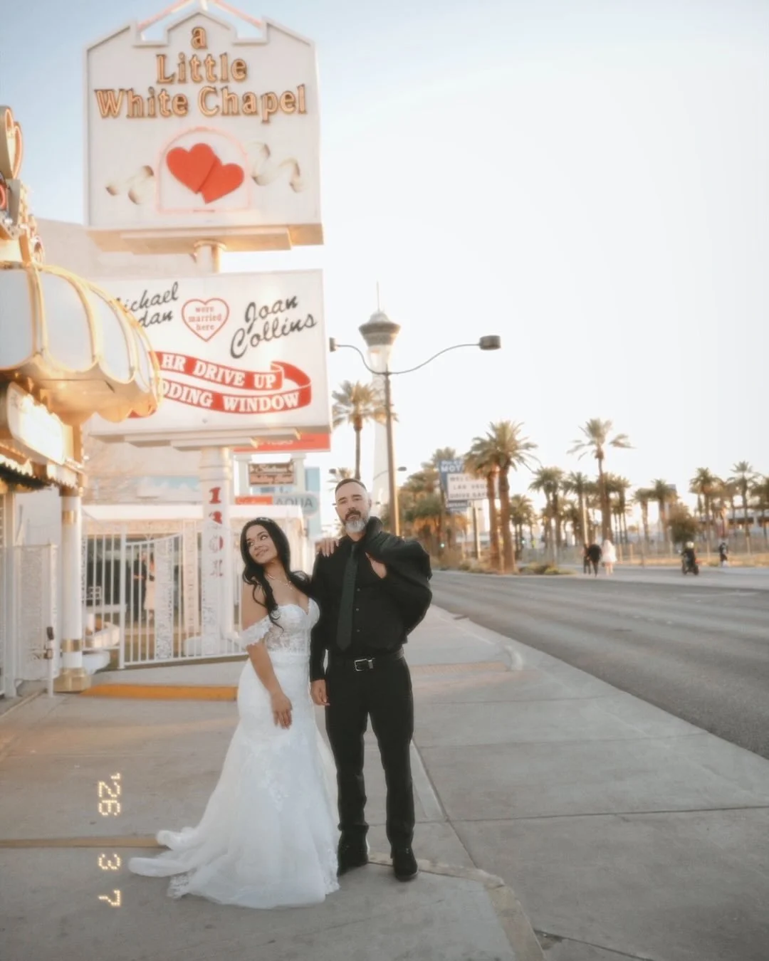 What happens in Vegas&hellip; starts with finding the perfect dress &thinsp;👰&zwj;♀️&thinsp;

Elizabeth hit the jackpot in her gorgeous off-the-shoulder gown! 

Watching her glow with confidence and excitement made every moment unforgettable. We&rsq