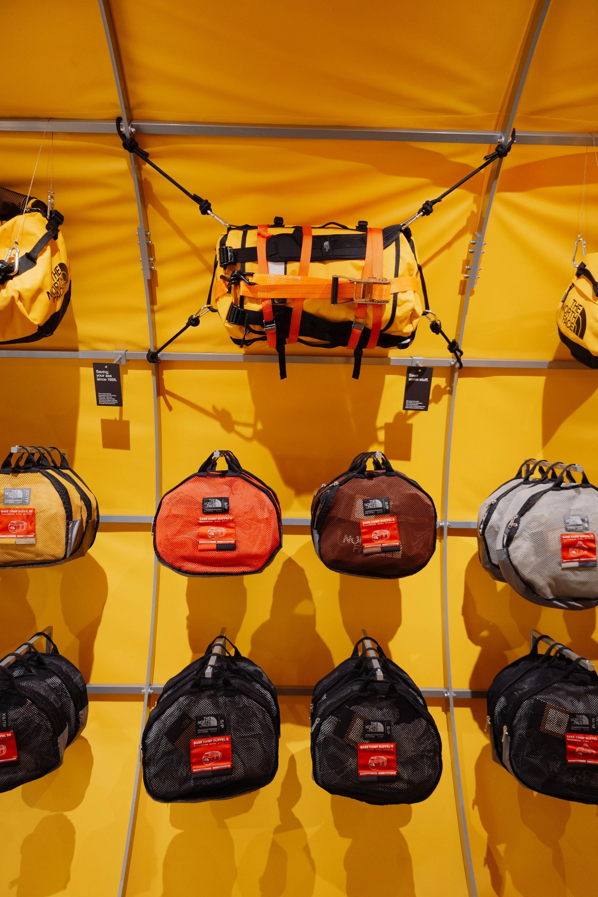 TNF_DuffleBag_regentstreet_01-35.jpg