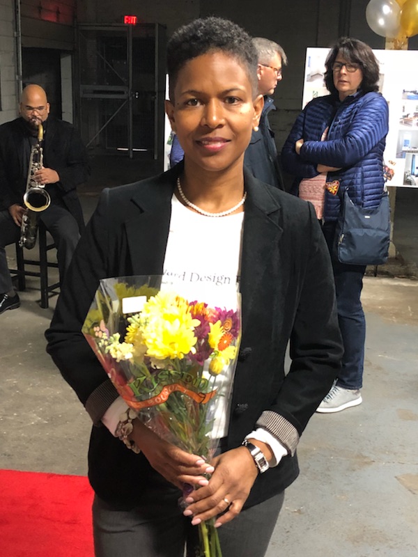 Dionne holding flowers 2.jpg