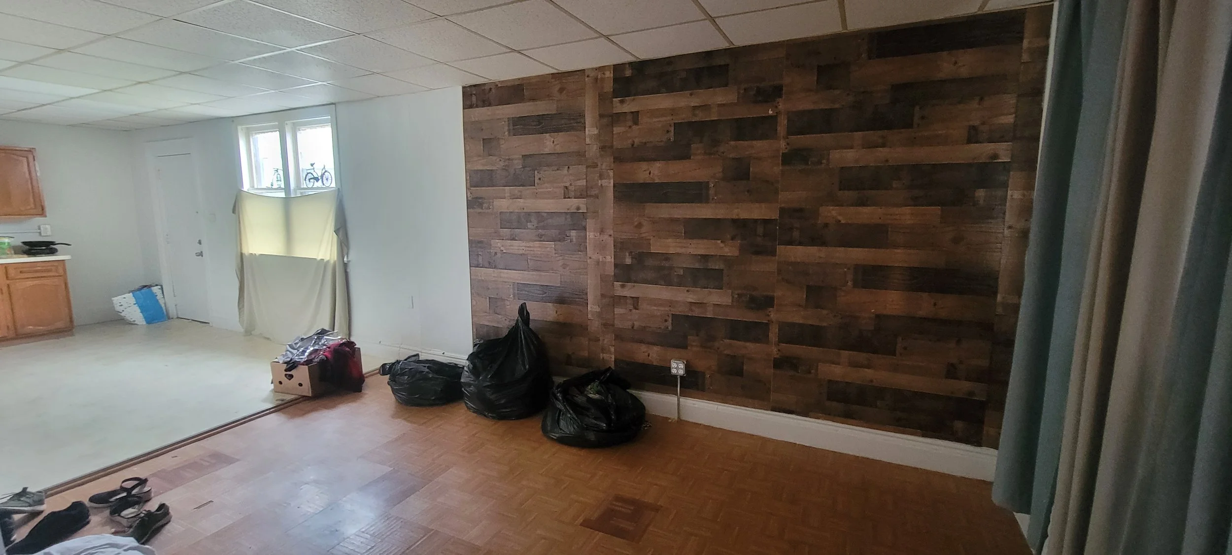 Living room before.jpg