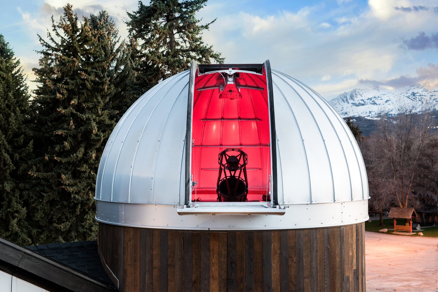 Compass Rose Lodge under the night sky
