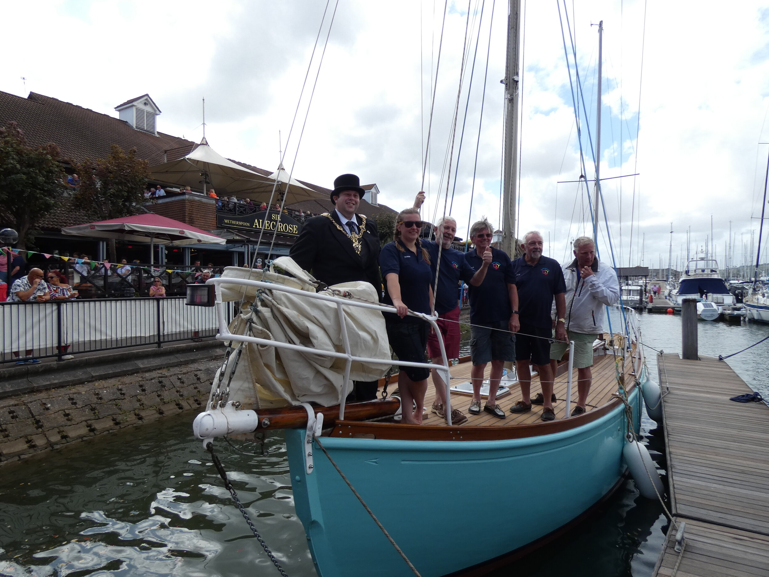 Lively Lady sets sail to recreate Portsmouth homecoming of 50 years ago