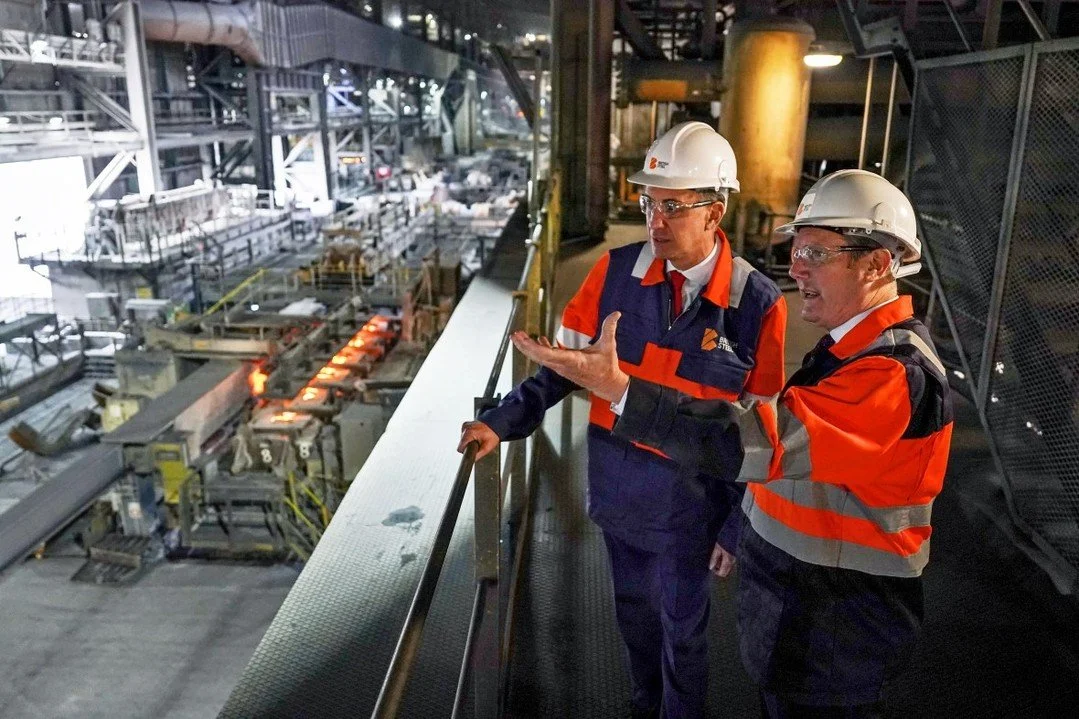ICYMI: The British steel industry faces a critical moment as the EU announces 50% tariffs on UK steel amid escalating global trade tensions. Sir Keir Starmer and Ed Miliband joined steelworkers on the ground, calling for urgent government action. Min