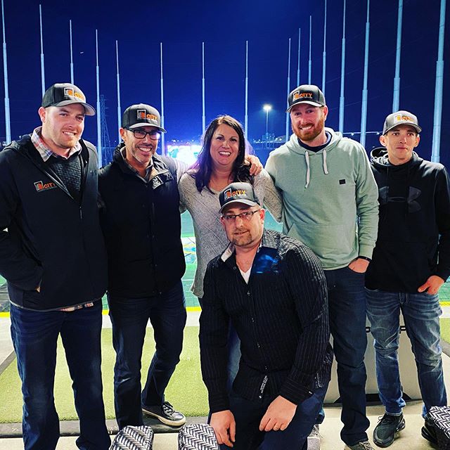 We celebrated the holiday season at Top Golf with family and friends this weekend! Wishing everyone &ldquo;Happy Holidays&rdquo; from the City Contracting Services Team! .
.
.
.
.
#citycontracting #designbuild #constructionmanagement #generalcontract