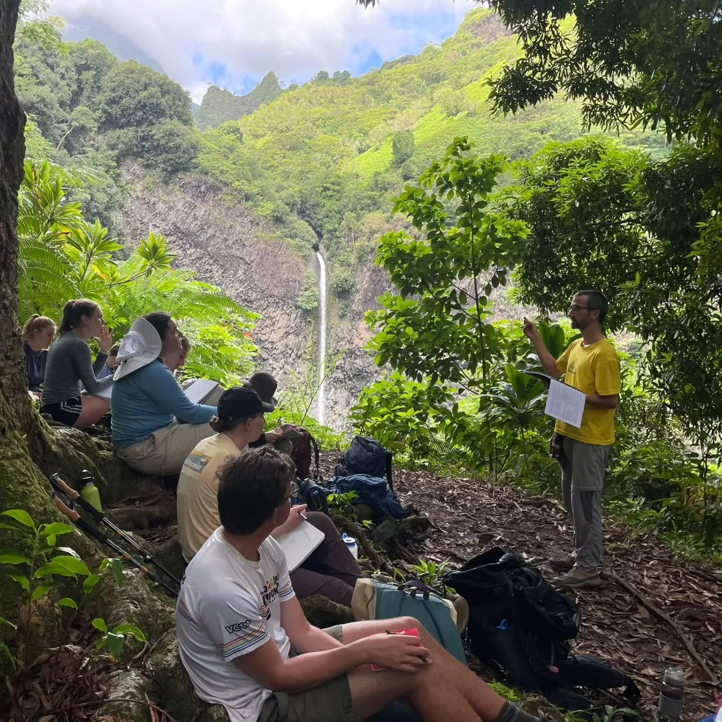 At Wildlands, we love to say, "Not all classrooms have four walls."

A Wildlands Studies classroom can look a little different from your standard university lecture hall. You could attend class on a white sand beach, at the base of a temper