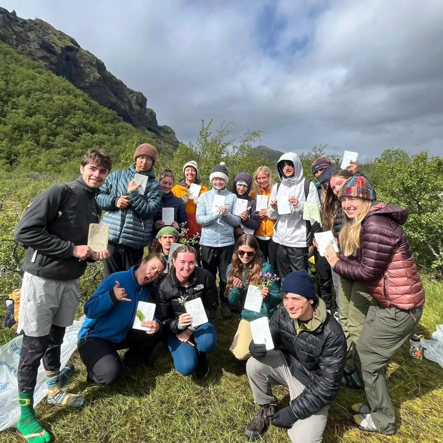 It&rsquo;s not too late to make summer research plans!

A few spaces have just opened up in our summer programs and it&rsquo;s not too late to apply! Spend your summer exploring biodiversity rich ecosystems, collecting impactful field data, and makin