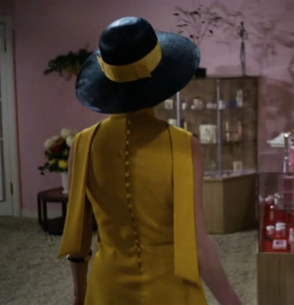 I wanted to replicate the fantastic button-up back as well, even though I knew no one would see this, as I would be facing the audience the entire presentation. But I would know it’s there.