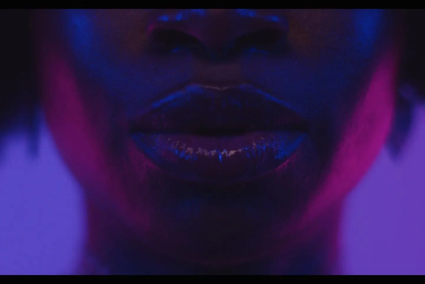 CASUAL comes out tomorrow night! (July 11 @12am EDT/July 10 @9pm PDT)

Save the time so you're ready when it comes out! 

💜💙💖

🎥 MV director: @ttdanger 
👩🏾&zwj;🦱Hair: @one_af_one
💄MUA: @mubybianca 

🎶 Beat: @leviibeats
🎙Recording/mixing: @_