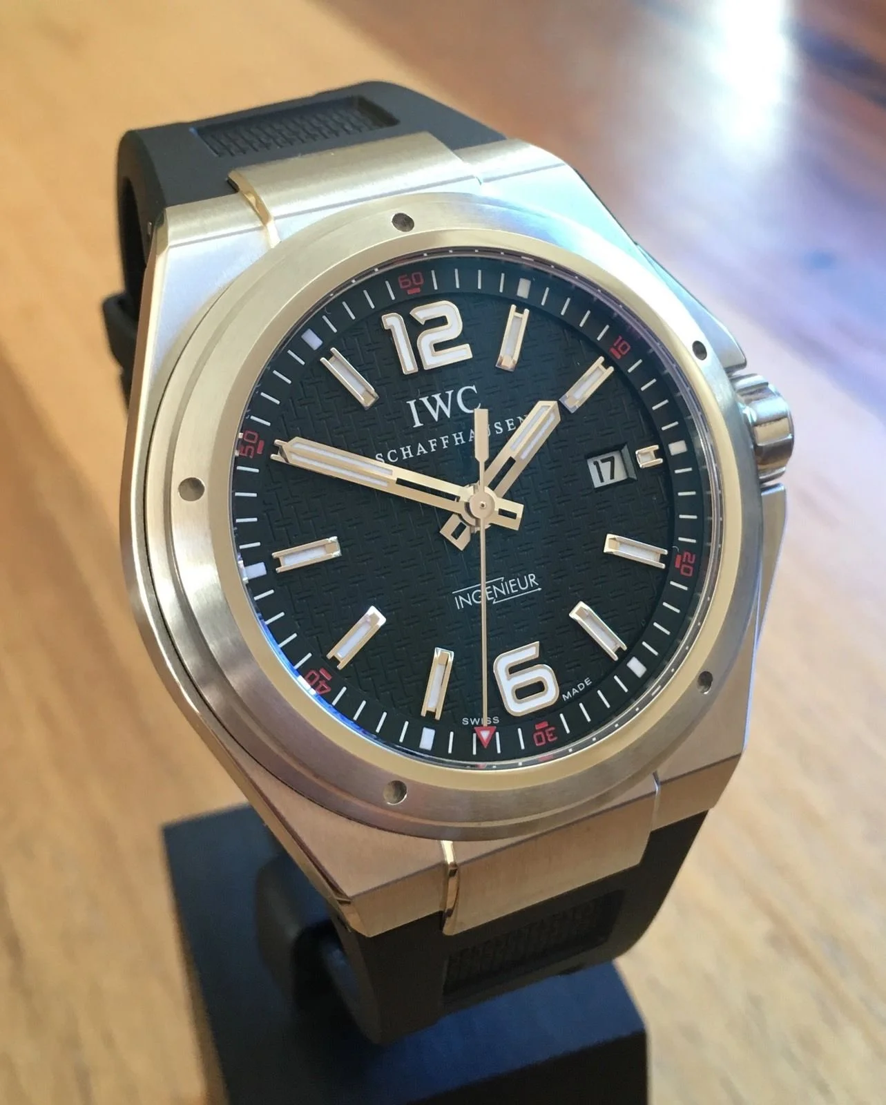 IWC Ingenieur Mission Earth IW323601 (2).jpg
