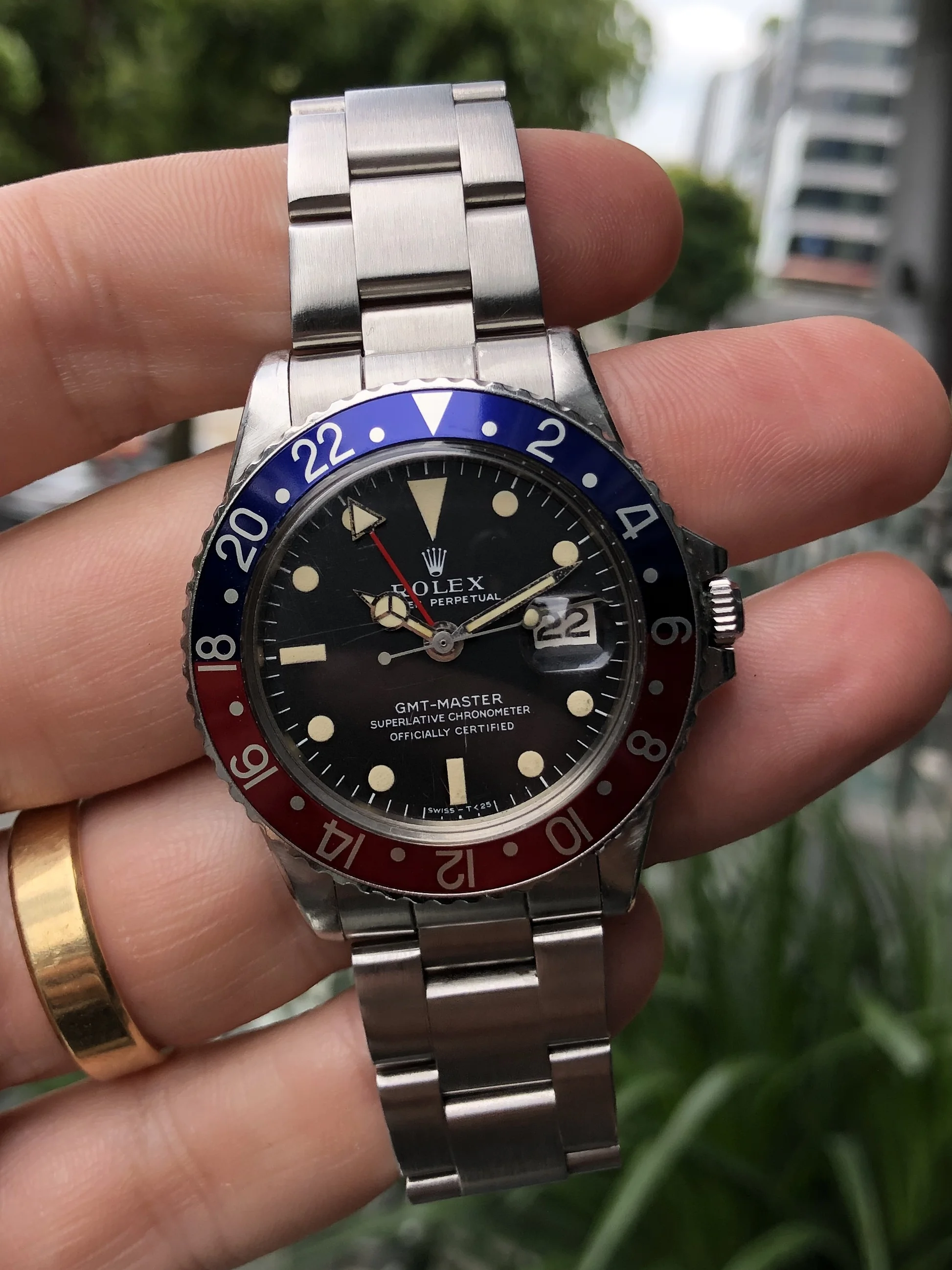 Rolex GMT 1675 Long E (3).jpg